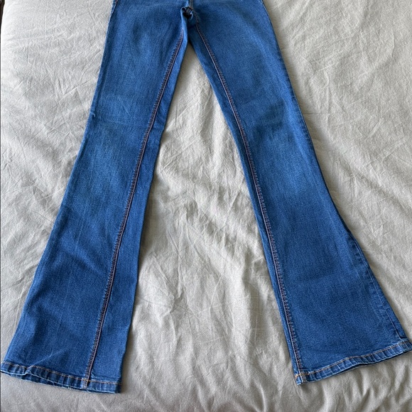 Zara | Jeans | High Rise Flare Raw Hem Full Length | Blogger Favorite | USA 2 - Picture 4 of 8